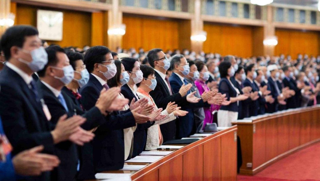 惊！全国两会释放重磅信号，这些政策将彻底改变你的生活！